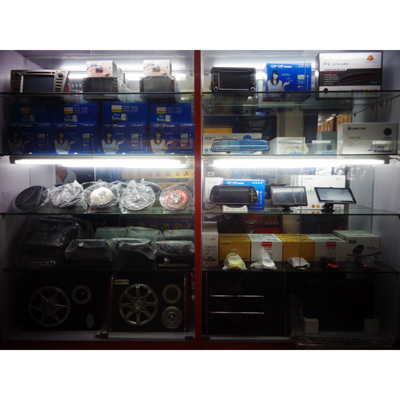 電子產(chǎn)品-左車道汽車用品批發(fā)